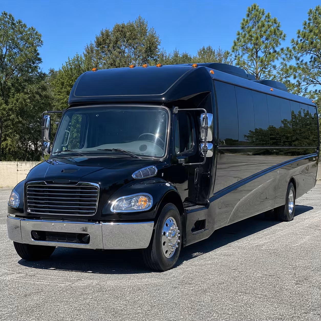 minibus rentals for moreno valley arts and museum field trips
