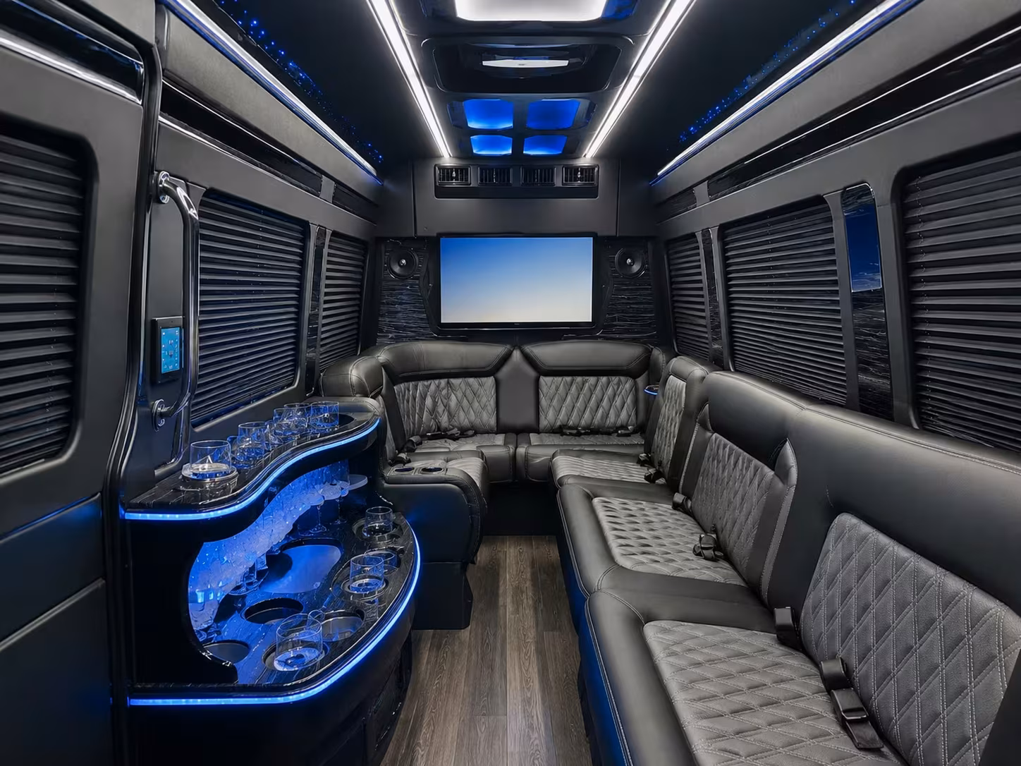 moreno valley airport transportation that keeps groups together